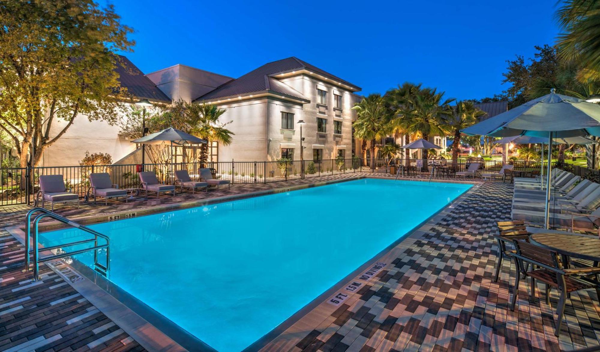 Doubletree By Hilton Gainesville Dış mekan fotoğraf