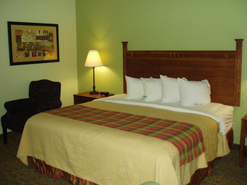 Doubletree By Hilton Gainesville Dış mekan fotoğraf